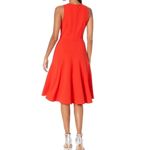 NWT Trina Turk Bacall Crepe Sleeveless Midi Fit & Flare Dress in Red - Picture 4 of 8